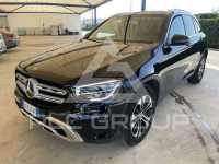 2021 Mercedes Benz GLC 220