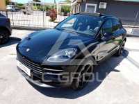 2021 Porsche MACAN