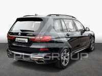 2022 BMW X7