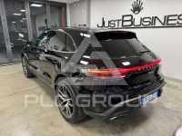 2022 Porsche MACAN