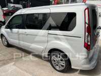2022 Ford Tourneo
