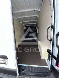 2022 Renault Master