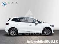 2023 BMW 218