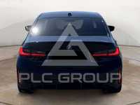 2025 BMW 320