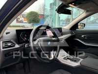 2023 BMW 318