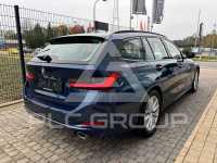 2023 BMW 318