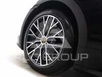 2025 Porsche Taycan