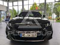 2025 BMW 520