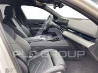 2025 BMW 520