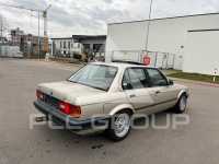 1989 BMW 330