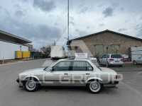 1989 BMW 330