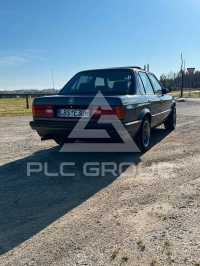 1989 BMW 330
