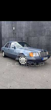 1990 Mercedes Benz E-Class
