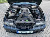 1996 BMW 523
