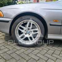 1998 BMW 523