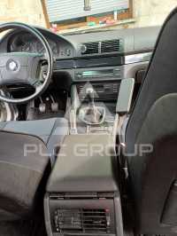 2000 BMW 523