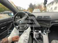 2000 BMW 523