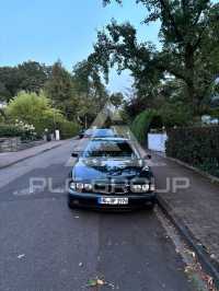 2000 BMW 523
