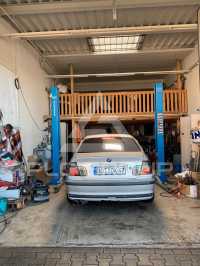 2000 BMW 330