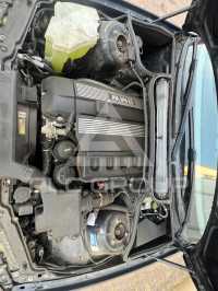 2000 BMW 330