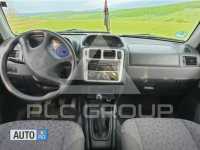 2001 Mitsubishi PAJARO