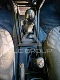 2001 Mitsubishi PAJARO