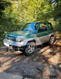 2001 Mitsubishi PAJARO