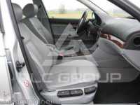 2001 BMW 523