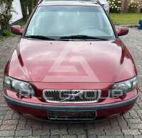 2001 Volvo V70