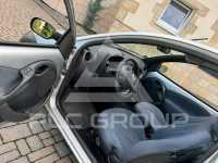 2001 Ford KA