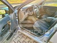 2001 Renault Laguna