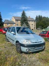 2001 Renault Clio