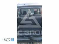2002 Mitsubishi PAJARO