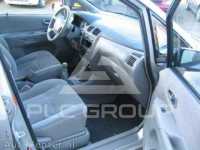 2002 Mazda 