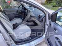 2002 Ford FIESTA