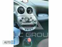 2002 Ford KA