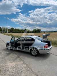 2003 BMW 330