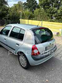 2003 Renault Clio