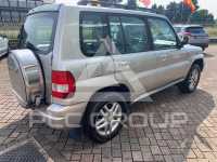 2004 Mitsubishi PAJARO