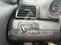 2004 BMW 330