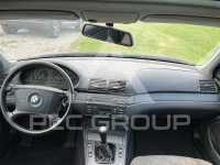 2004 BMW 330