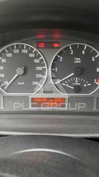 2004 BMW 330