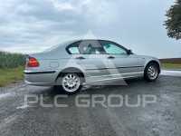 2004 BMW 330
