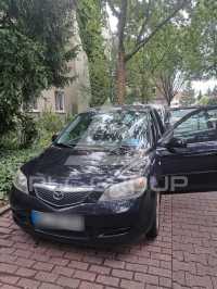 2004 Mazda 2