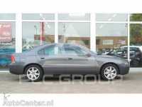 2004 Volvo S60