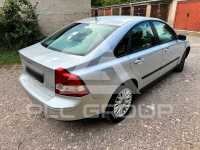 2004 Volvo S40