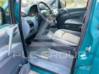 2004 Mercedes Benz Vito