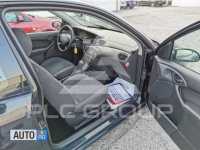 2004 Ford FOCUS