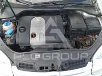2004 Volkswagen GOLF