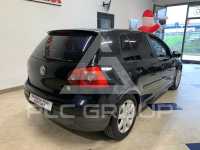 2004 Volkswagen GOLF